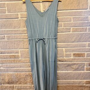 Chic Sleeveless Olive Jumpsuit